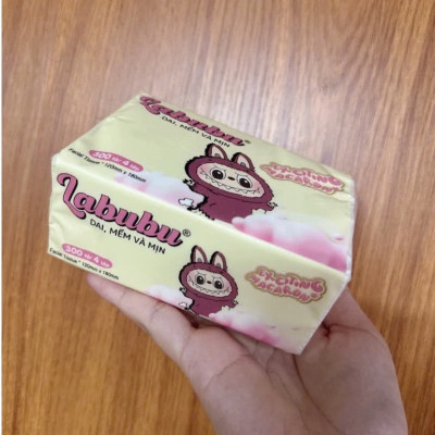 Combo 10 bịch giấy ăn Labubu  loại 1 - 300 tờ  - 4 lớp / 1 gói siêu mềm mại siêu dai ,  thiết kế nhỏ gọn , có thể mang theo  an toàn và tiện lợi