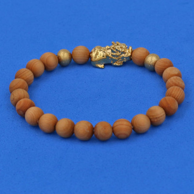 Chuỗi đeo tay Gỗ Hoàng Đàn 6 ly cẩn Tỳ Hưu inox vàng VGHDTHHBV6