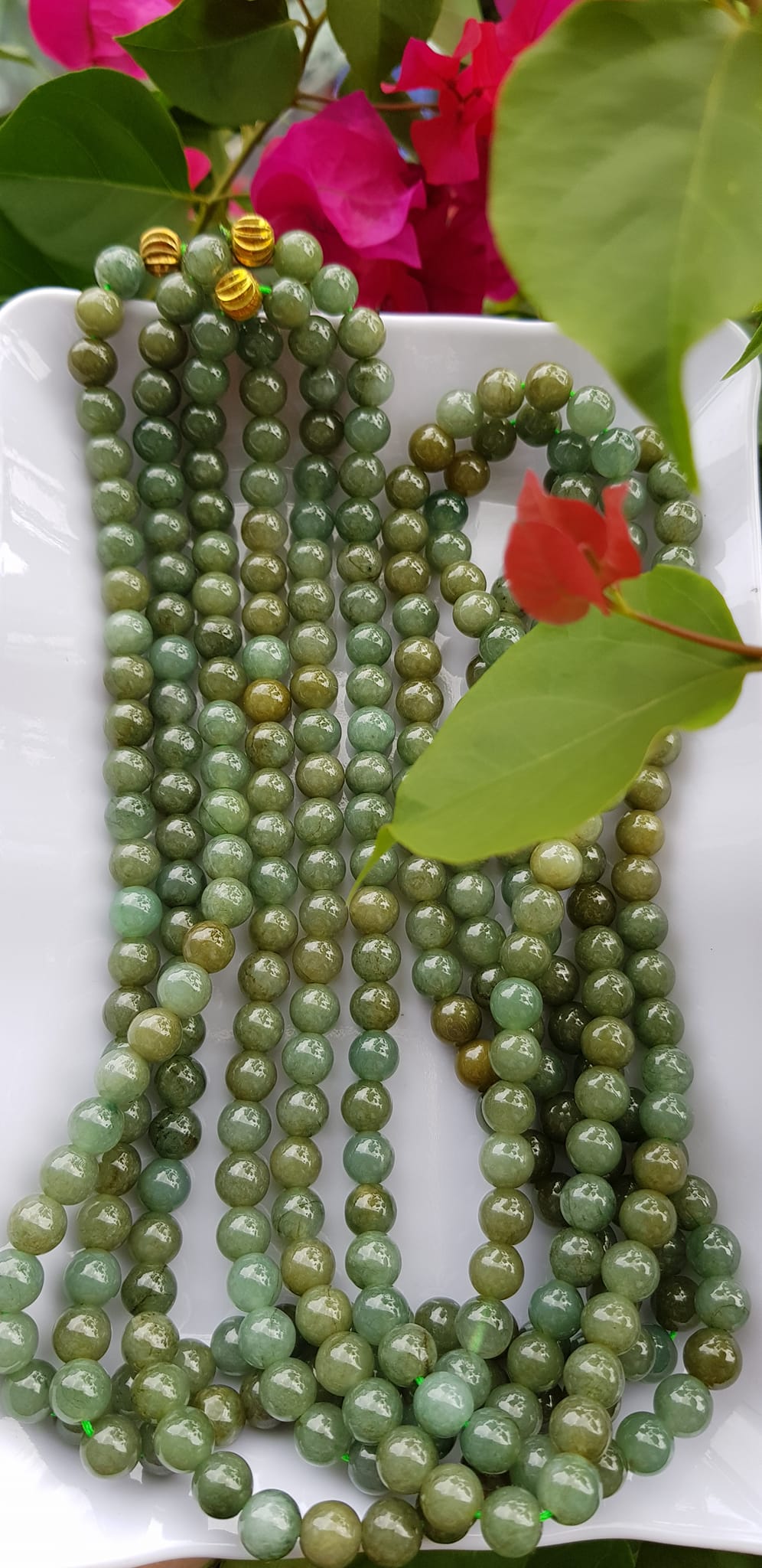 Vòng Chuỗi đeo Cổ hay niệm 108 hạt charm bi kiểu màu vàng Đá cẩm thạch tự nhiên Chuỗi cổ hạt size 7mm xanh ngọc dầu bóng mượt đẹp nữ đeo cổ nhẹ nhàng mát của đá tự nhiên tâm bình yên Món quà tặng Mẹ và người thân ý nghĩa và cho chính bản thân mình ạ