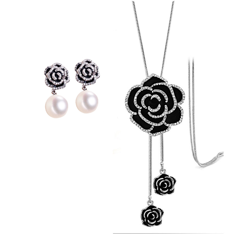 Combo set dây chuyền và bông tai hoa hồng đen ấn tượng
