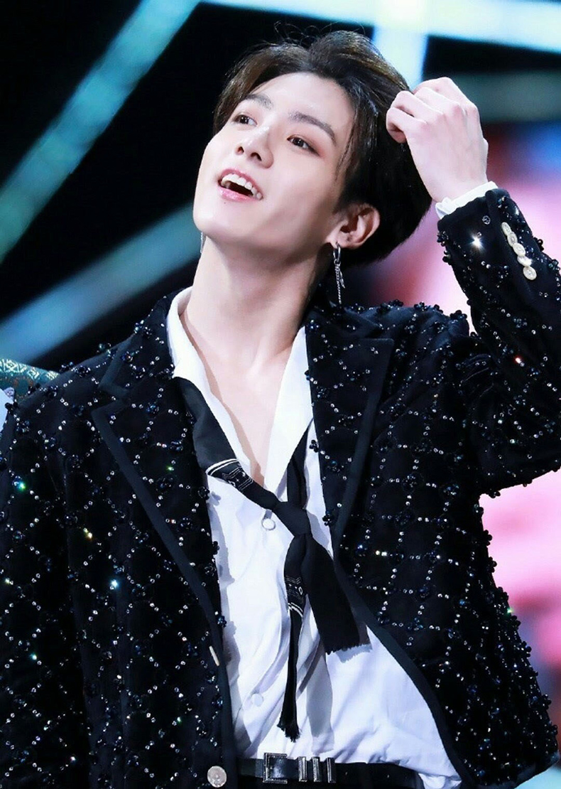 Bông tai mix lá và sợi xích dài cực ngầu KPOP 1 đôi