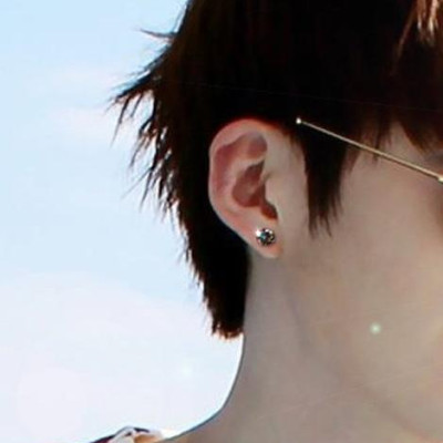 Bông tai titant đá đa sắc