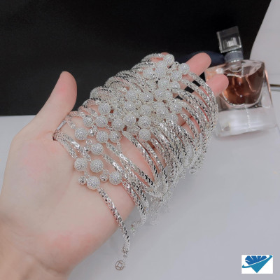 Vòng tay charm bạc cao cấp chất liệu bằng bạc s925 SA0030