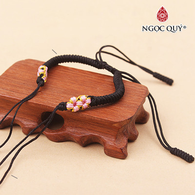 Vòng tay thắt dây vải họa tiết hoa - Ngọc Quý Gemstones