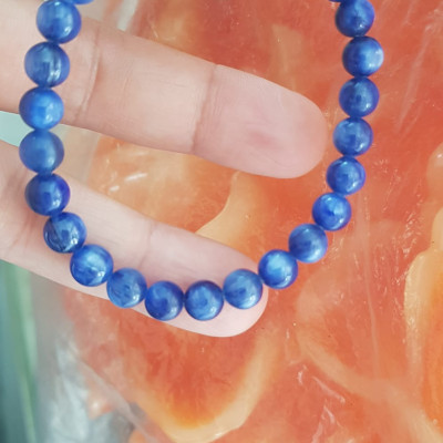 Vòng tay nữ đá kyanite tự nhiên hay đá Sapphire nước xanh dương Đậm bóng đẹp 6mm nữ mệnh Thủy mệnh Mộc đeo ạ
