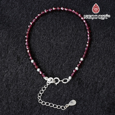 Vòng tay đá garnet hạt mini khóa bạc mệnh hỏa, thổ - Ngọc Quý Gemstones