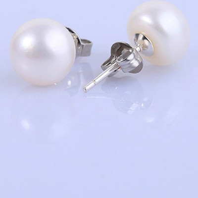 Bông Tai Nữ Ngọc Trai Xinh Xắn