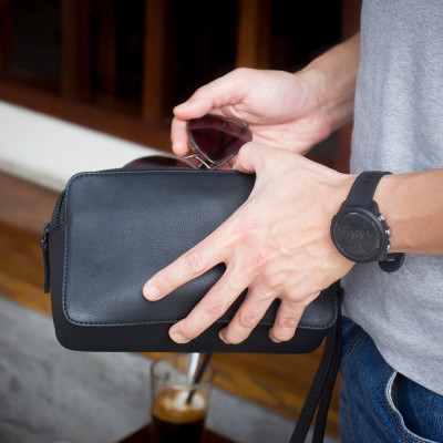 Ví nam cầm tay da bò cao cấp Gianni Conti Italy 582218BLA - Màu đen 