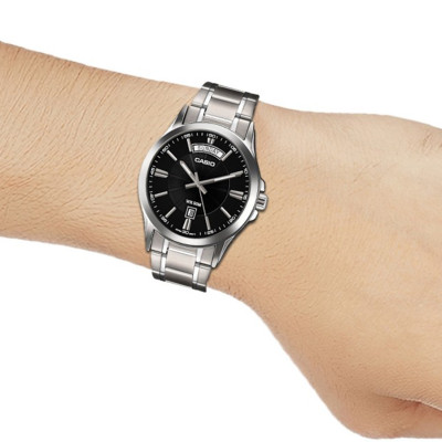 Đồng hồ nam dây kim loại Casio MTP-1381D-1AVDF