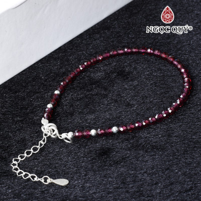 Vòng tay đá garnet hạt mini khóa bạc mệnh hỏa, thổ - Ngọc Quý Gemstones