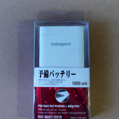 Pin sạc dự phòng Nakagami công nghệ Nhật Bản tích hợp đèn Flash  5000 - 10000 mAh -  2 cổng sạc (1 sạc nhanh) - Hàng chính hãng - Màu ngẫu nhiên