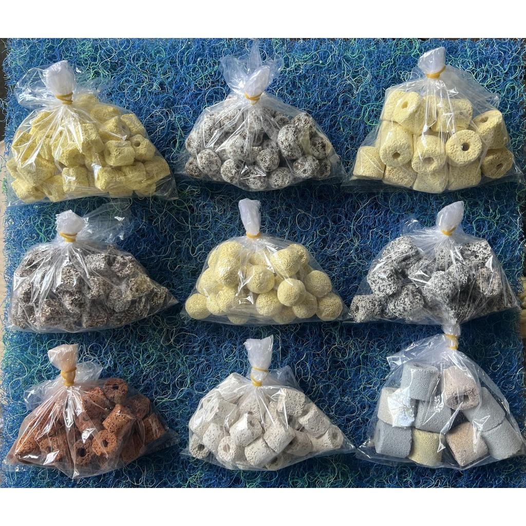 Combo 100g Combo 4 Loại Vật Liệu Lọc Hồ Cá: Than Hoạt Tính +Sứ Trắng
+- San Hô+ Nham Thạch =100G