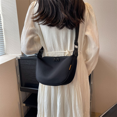 Túi xách nữ thời trang công sở cao cấp phong cách dễ thương – BEE GEE TV1049