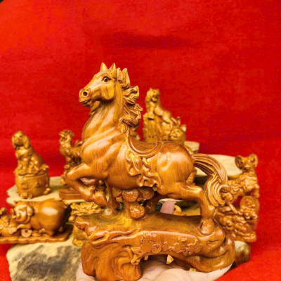 Bộ tượng 12 còn giáp phong thủy bằng gỗ bách xanh thơm nức cao 20cm 