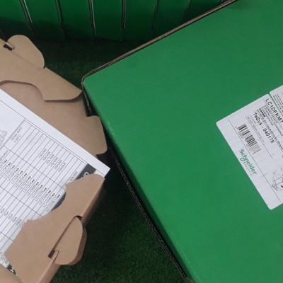 | Hàng chính hãng| Khởi động từ tụ bù LC1DFKM7 12.5kVAR 400V-415V điện áp điều khiển 220V