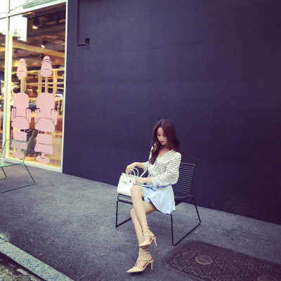 Áo Sơ Mi Nữ Tay Dài Sọc Cách Tân