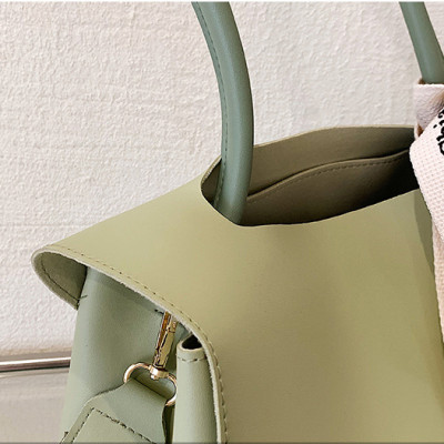 Túi xách nữ thời trang công sở cao cấp phong cách dễ thương – BEE GEE TN1074