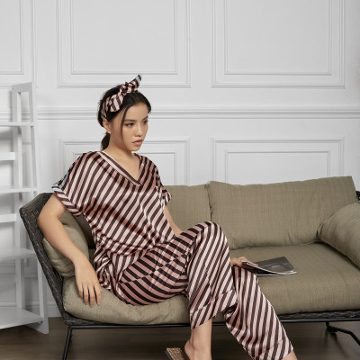 Đồ Bộ Nữ Mặc Nhà Pijama Dài Cổ Chữ V Maxivic, La Mộc - MM112109