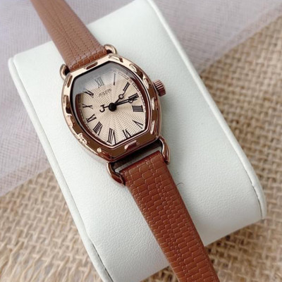 Đồng Hồ Nữ Julius Hàn Quốc JA544E Dây Da Cá Tính