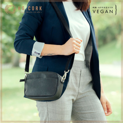 Túi Đeo Chéo Mini Dáng Ngang Nam Nữ CROSSBODY POUCH - HGcork Corkor CK267 – Nhiều màu – Vật liệu da cork thực vật thuần chay, chống cháy, chống mốc – Sản xuất tại Bồ Đào Nha