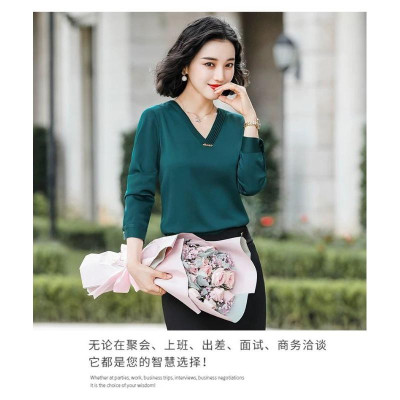 Áo sơ mi cổ V cách điệu tay dài cao cấp