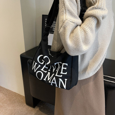 Túi xách nữ thời trang công sở cao cấp phong cách dễ thương – BEE GEE TV1053