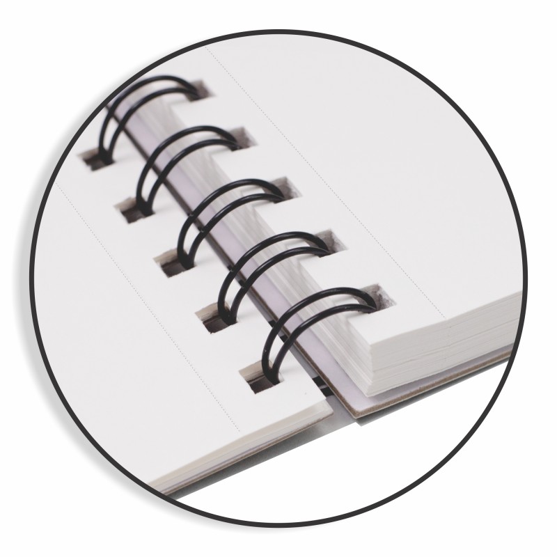 Sổ vẽ phác thảo giấy trơn Sketch Book A4/ A5+ 50 tờ 150GSM; 764/ 762 gáy lò xo bìa bồi dầy đẹp màu đen tạo sự mới lạ