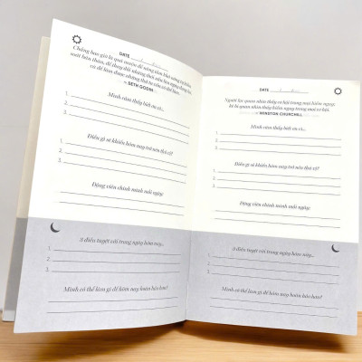 Sổ Tay Tỉnh Thức - Giúp Bạn Sống Tích Cực Hơn Mỗi Ngày - Sổ bìa cứng