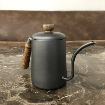 Ấm drip cổ ngỗng chuyên nghiệp rót cà phê, rượu và các chất lỏng khác. Thương hiệu cao cấp L-Beans SD-600-Hàng chính hãng