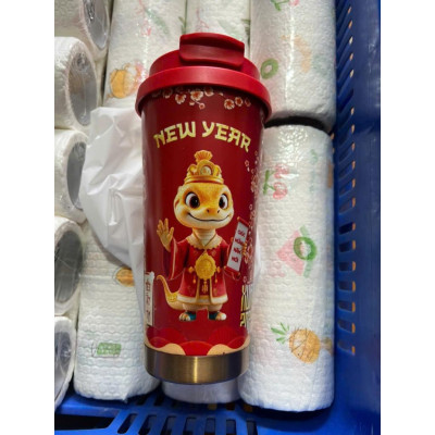 Ly, cốc giữ nhiệt Coffee  mầu đỏ Linh Chi Bedding Họa tiết con rắn 2025 sang trọng 500ml kèm ống hút