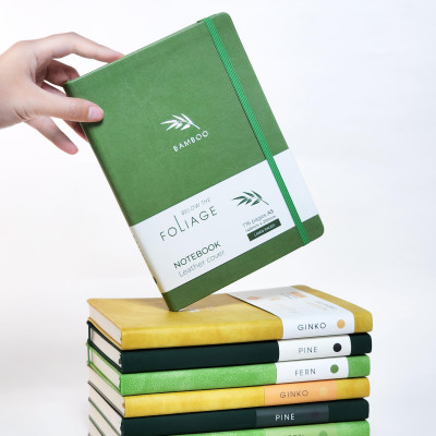 Sổ Bìa Da A5 - Không Kẻ Có Chấm 176 Trang 100gsm - Foliage Bamboo - The Sun - Màu Xanh Lá