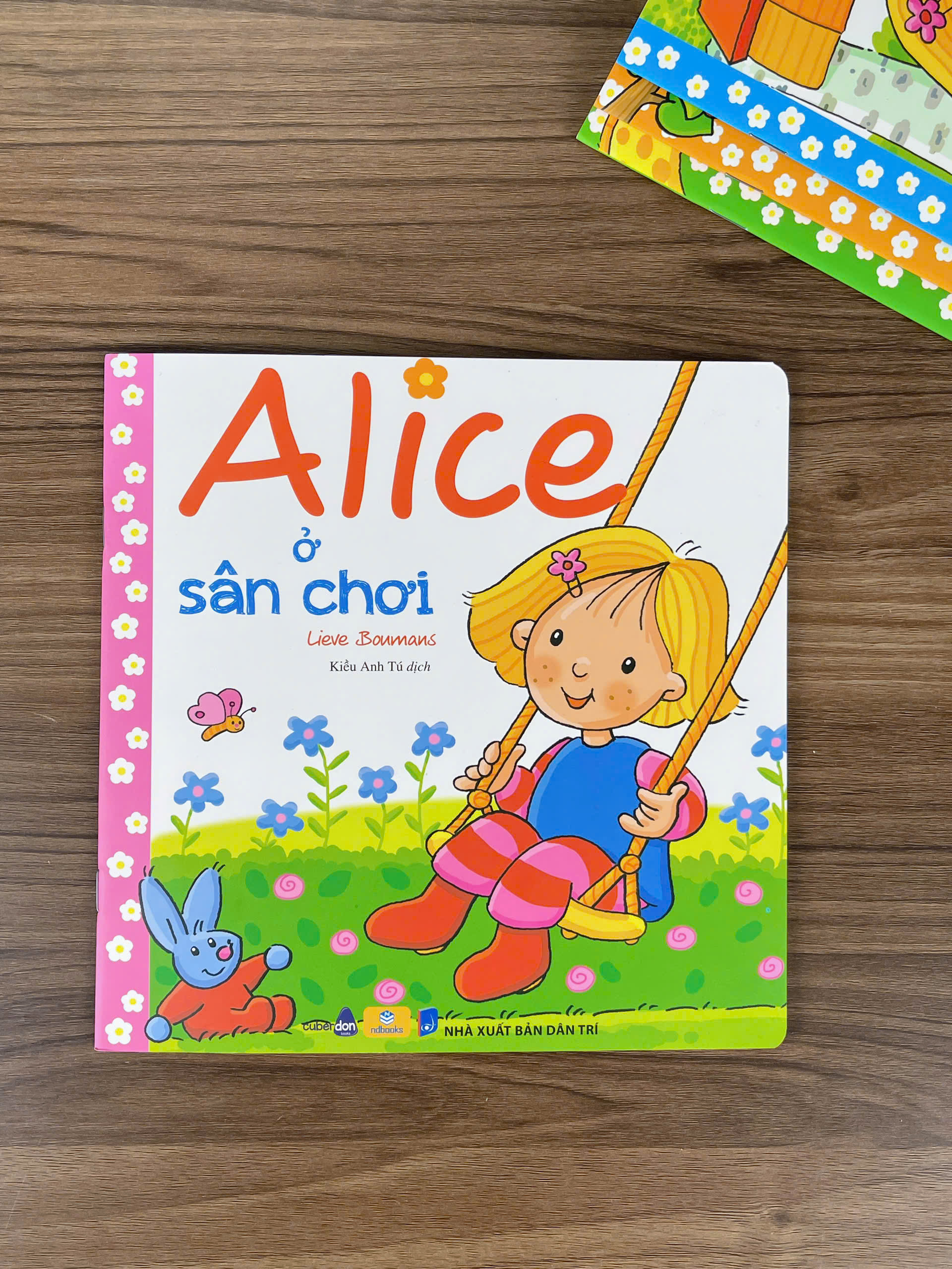 Sách - Alice và Tim - ndbooks