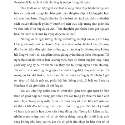 Sách - Yoga Soi Sáng