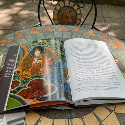 Sách - Vũ trụ: Những thế giới khả hữu (Nhã Nam HCM)