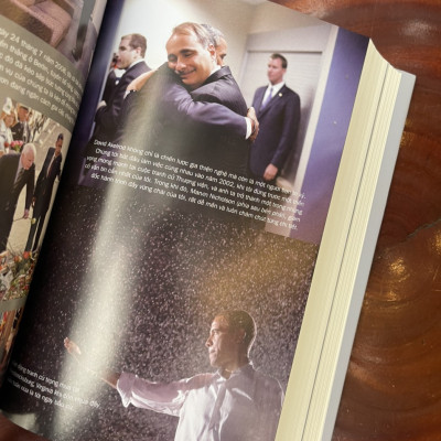 [bìa cứng] A PROMISED LAND – MIỀN ĐẤT HỨA - Barack Obama - Đỗ Hùng dịch - First News