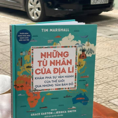 NHỮNG TÙ NHÂN CỦA ĐỊA LÍ (Bìa cứng)