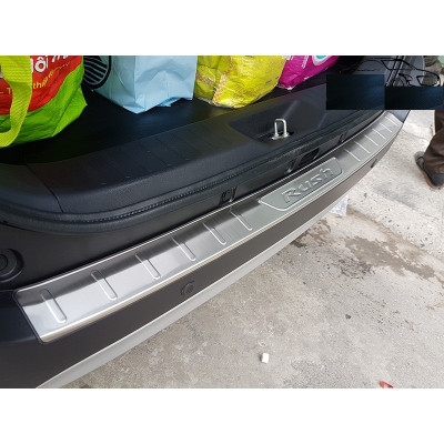 Bộ ốp chống trầy Cốp INOX sus 304 dành cho xe Toyota Rush - Bên ngoài