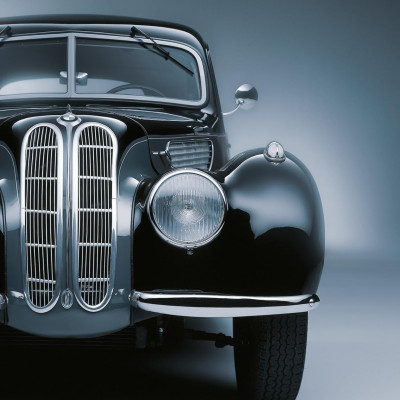 Black Beauties: Iconic Car