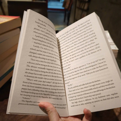 Sách - A Phở Love Story by Loan Le - Romance in English