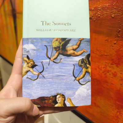 Sách - The Sonnet by William Shakespeare (Macmillan Collector