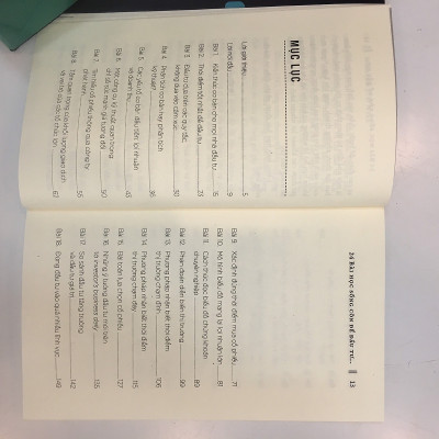 Sách - 24 Bài Học Sống Còn Để Đầu Tư Thành Công Trên Thị Trường Chứng Khoán (Tái Bản 2018)