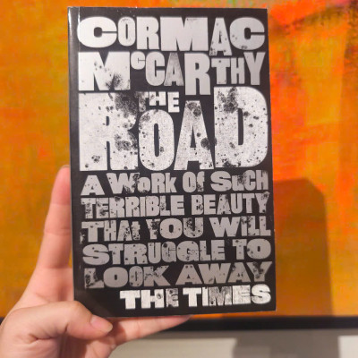 Sách - The Road by Cormac McCarthy - Fiction/ Science Fiction in English