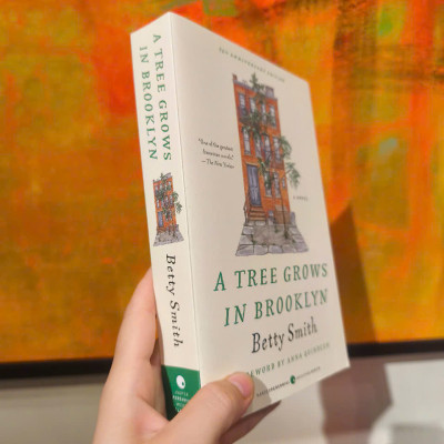 Sách - A Tree Grows In Brooklyn by Betty Smith - Tiểu thuyết tiếng Anh/Novel/Fiction