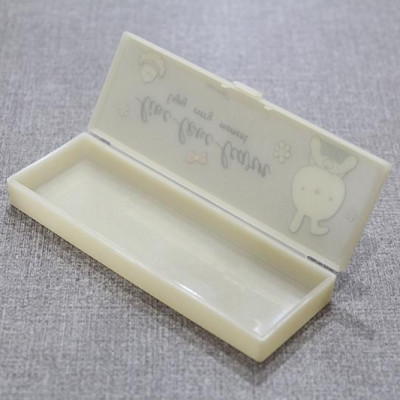 Hộp Bút Nhựa Moshi 354 - Mẫu 2 - Màu Vàng