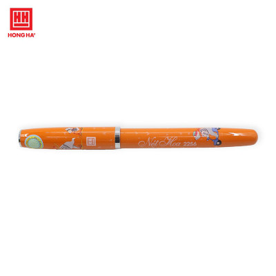 Bút máy nét hoa Hồng Hà tạo nét thanh nét đậm dành cho học sinh - 2256 - 2 màu vỏ