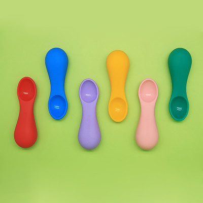 Thìa tập ăn silicon cho bé Palm Grasp Marcus & Marcus, từ 12 tháng