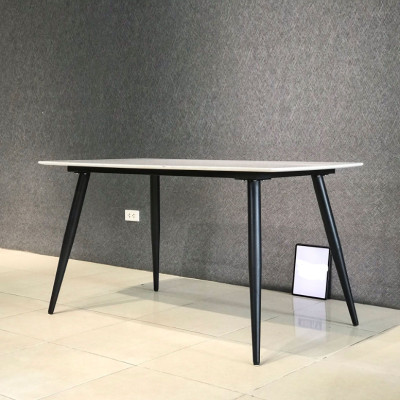 Bàn ăn chân thép kiểu côn mặt bàn dày 1,2 cm Juno Sofa BC1CT
