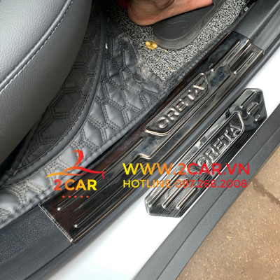 Ốp bậc cửa, nẹp bước chân trong, ngoài xe Hyundai Creta 2022- 2023 chất liệu Titan cao cấp