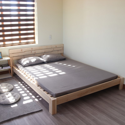 Giường ngủ gỗ CT05 Tundo màu vàng nhạt 