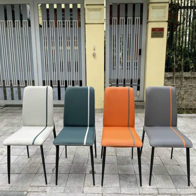 Bộ bàn ăn bếp từ hiện đại chống trầy xước, chống ố vàng kèm ghế